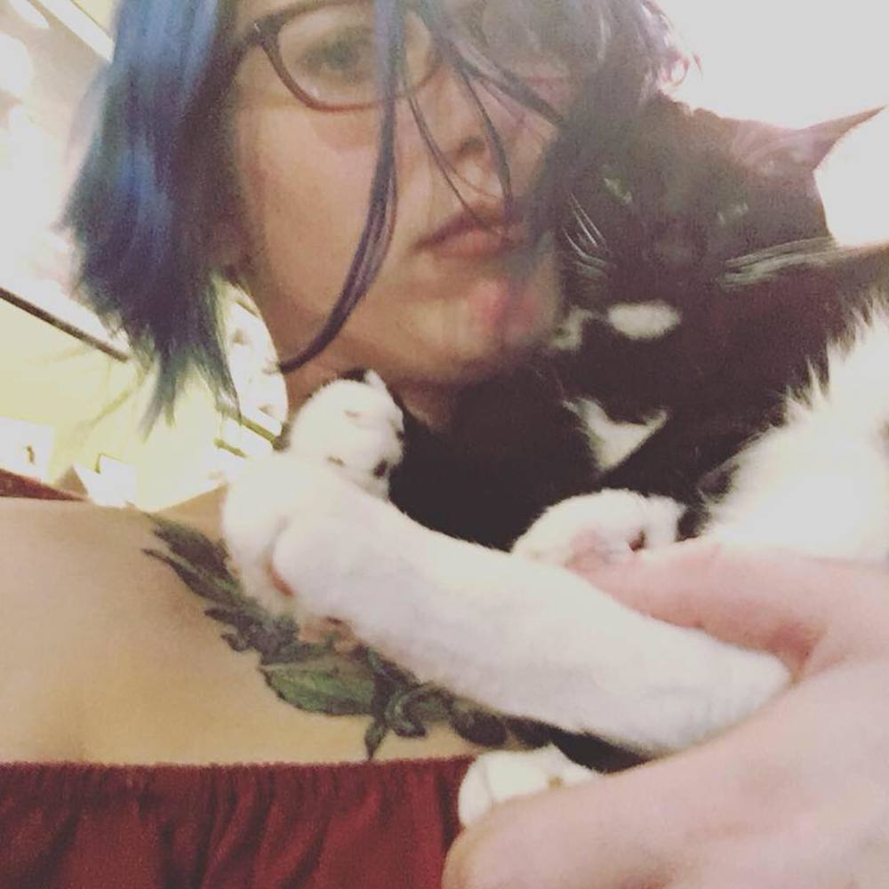 Meet your Posher, Emily